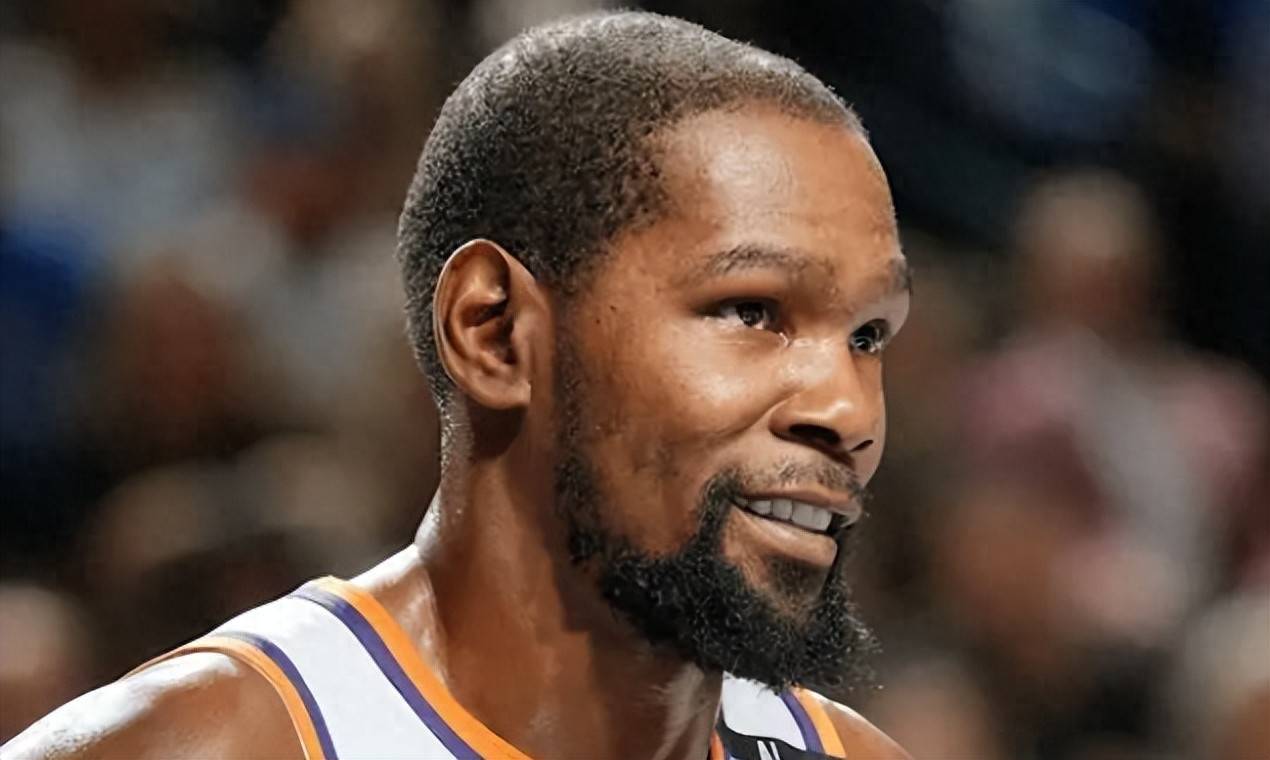 杜兰特连续三场比赛得分超过领先优势明显，快船不断突破！上演精彩一战的简单介绍-jiuyou