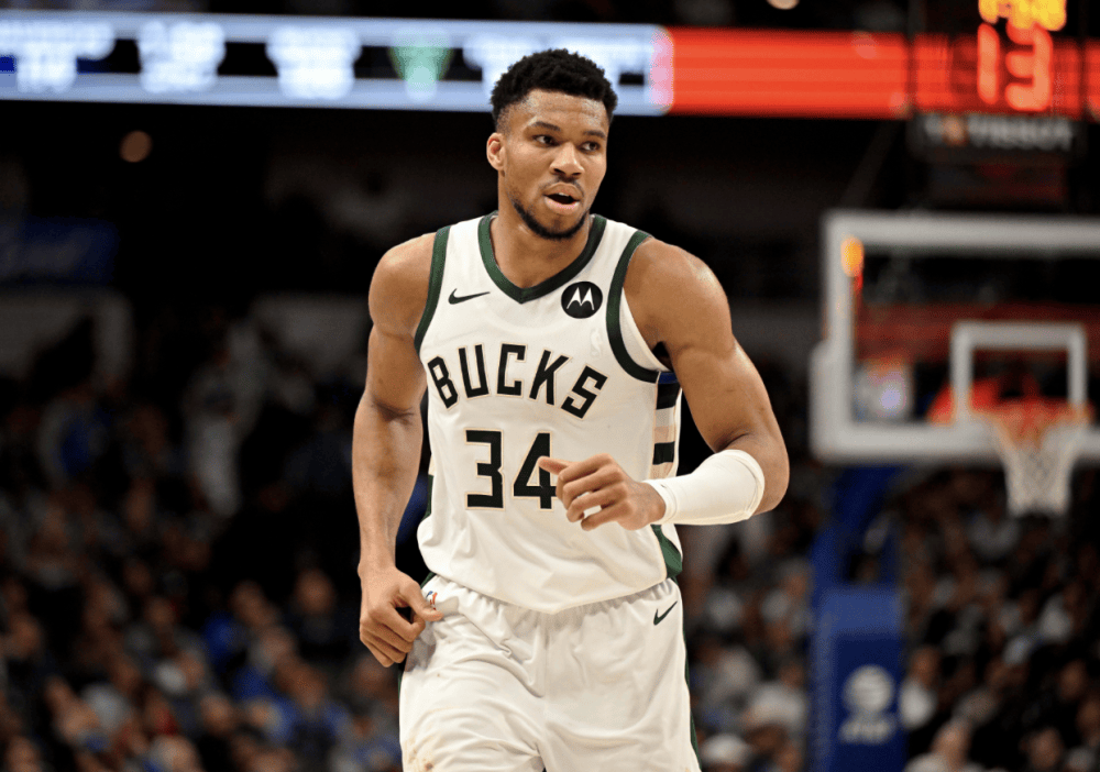 尤文图斯不断突破！，字母哥连续十五场比赛得分超过败北引发球迷热议的简单介绍-jiuyou